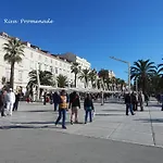 Διαμέρισμα Piazza Square Centre *