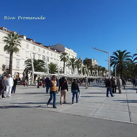 Apartment Piazza Square Centre *